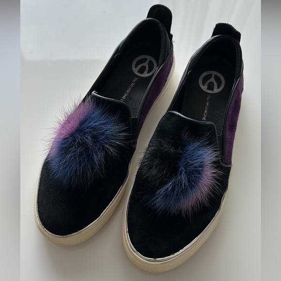 Wishbone Collection Slip On Sneaker - Picture 2 of 4